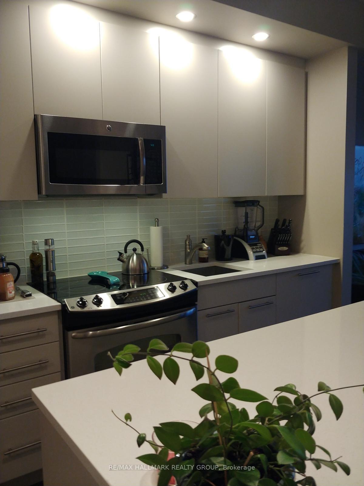 Photo 3 of Unit 711, 88 Richmond Road, Ottawa, Westboro/Hampton Park — HOMEH