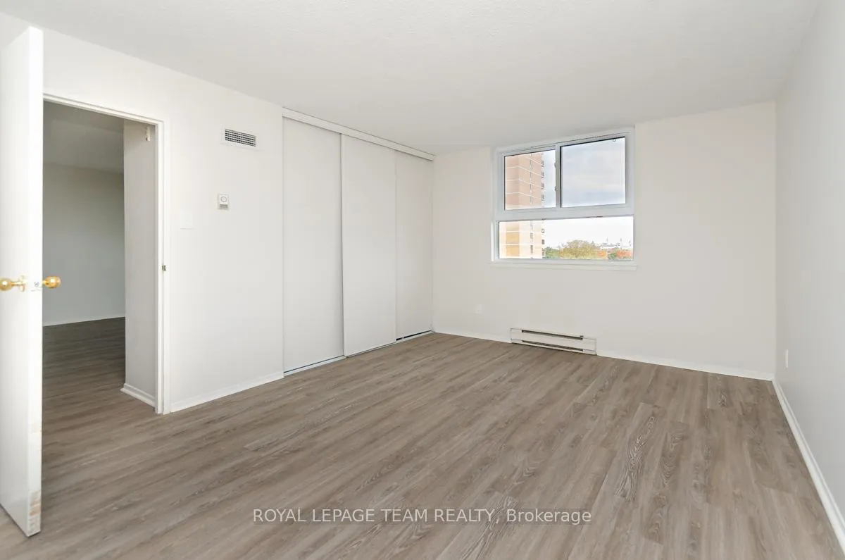 Photo 12 of Unit 607, 110 Forward Avenue, Ottawa, Mechanicsville — HOMEH