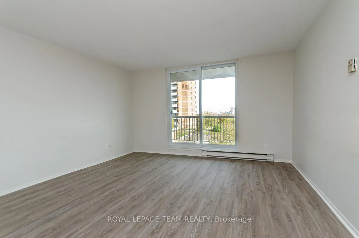 Photo 13 of Unit 607, 110 Forward Avenue, Ottawa, Mechanicsville — HOMEH