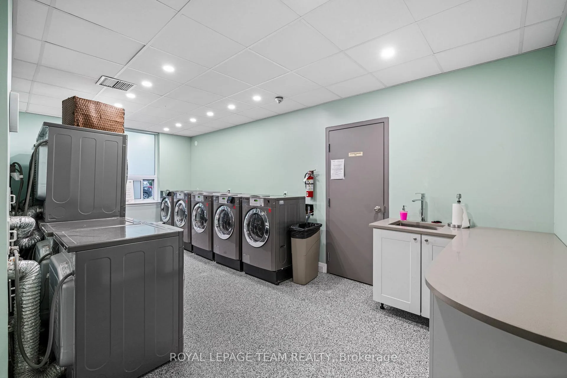 Photo 16 of Unit 607, 110 Forward Avenue, Ottawa, Mechanicsville — HOMEH