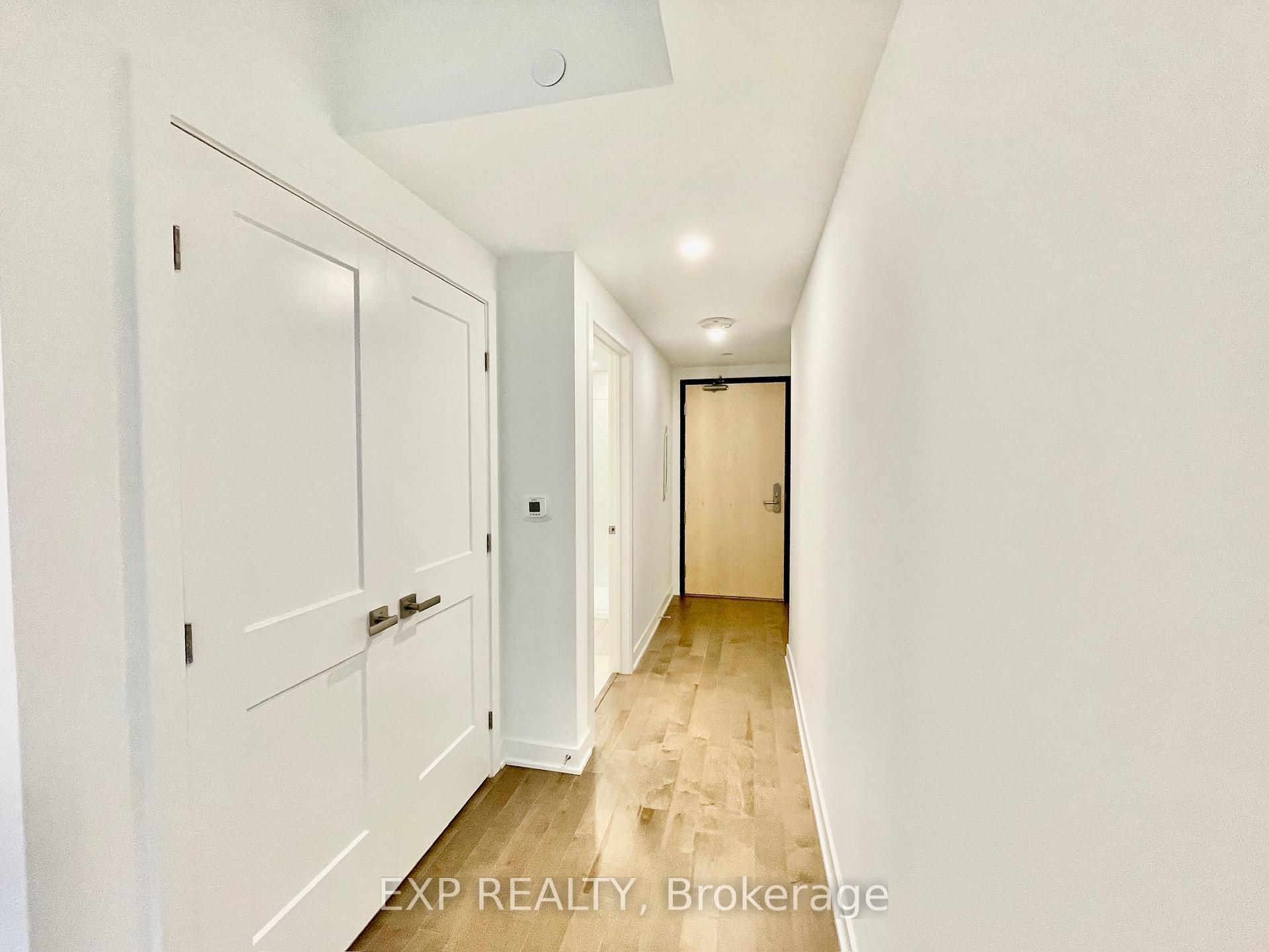 Photo 4 of Unit 708, 340 Queen Street, Ottawa, Ottawa Centre — HOMEH