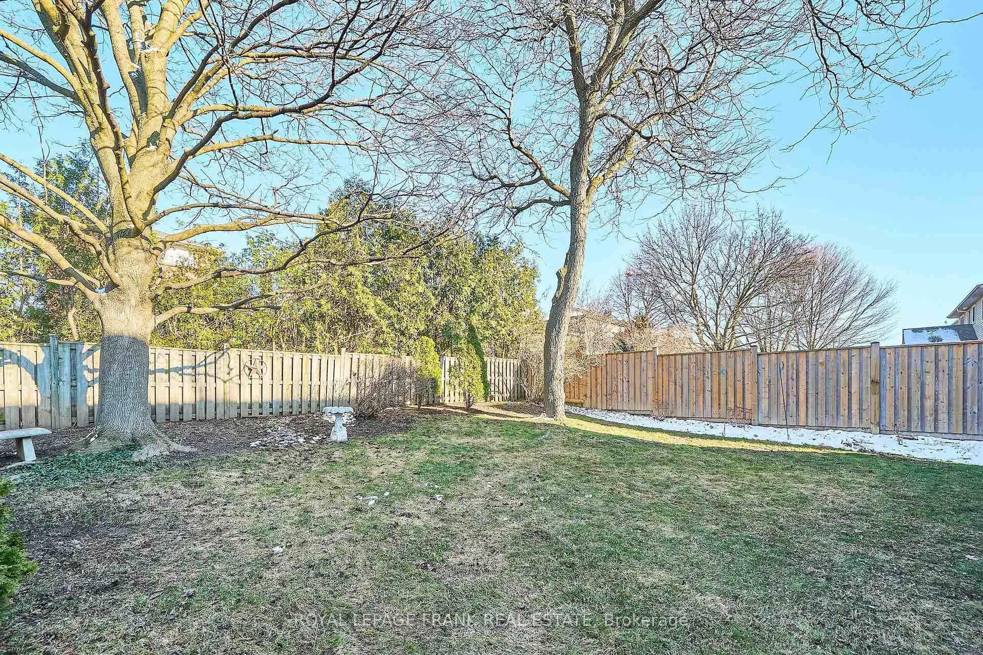 Photo 37 of 3 Hialeah Crescent, Whitby, Blue Grass Meadows — HOMEH