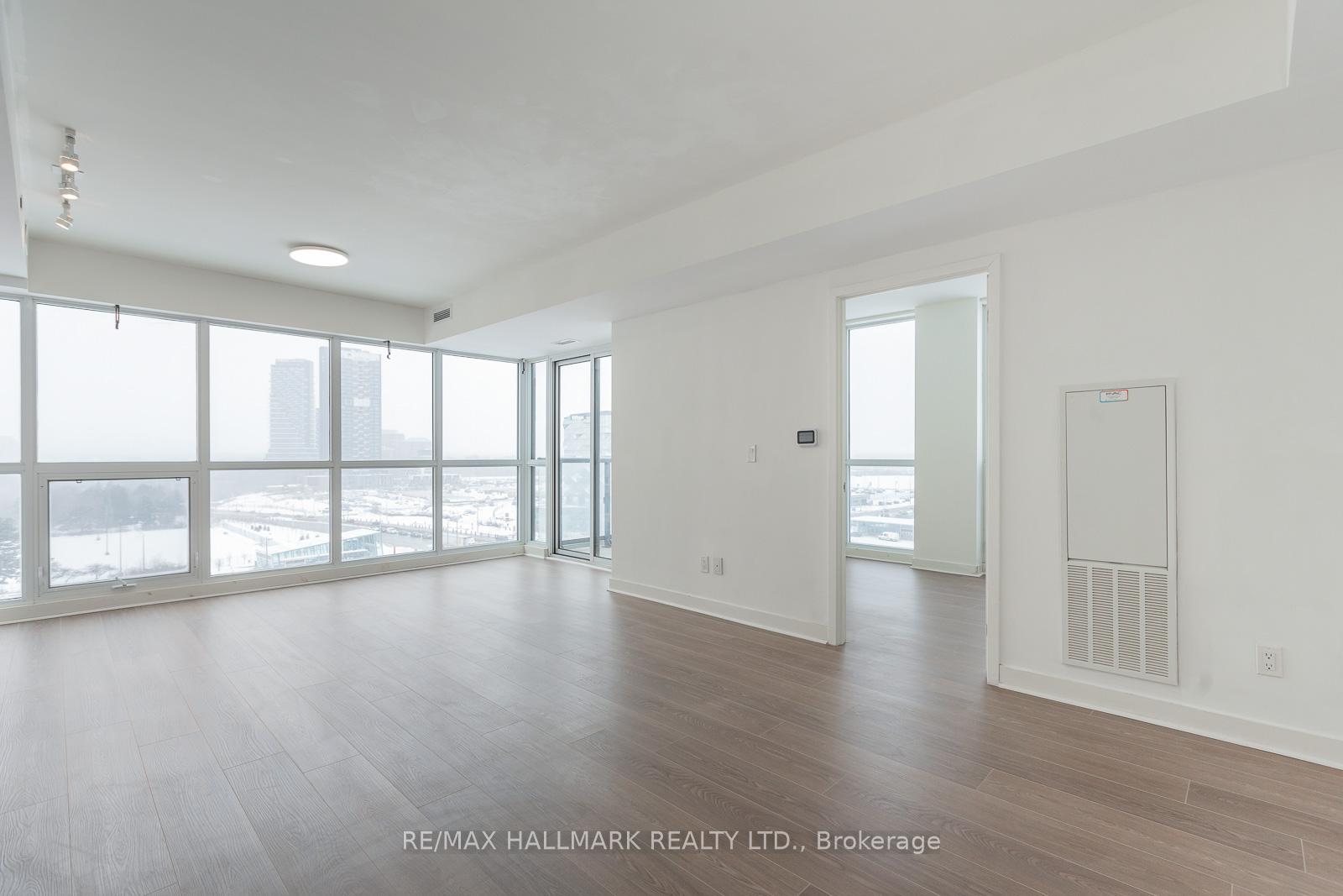 Photo 8 of Unit 1002, 6 Sonic Way, Toronto, Flemingdon Park — HOMEH