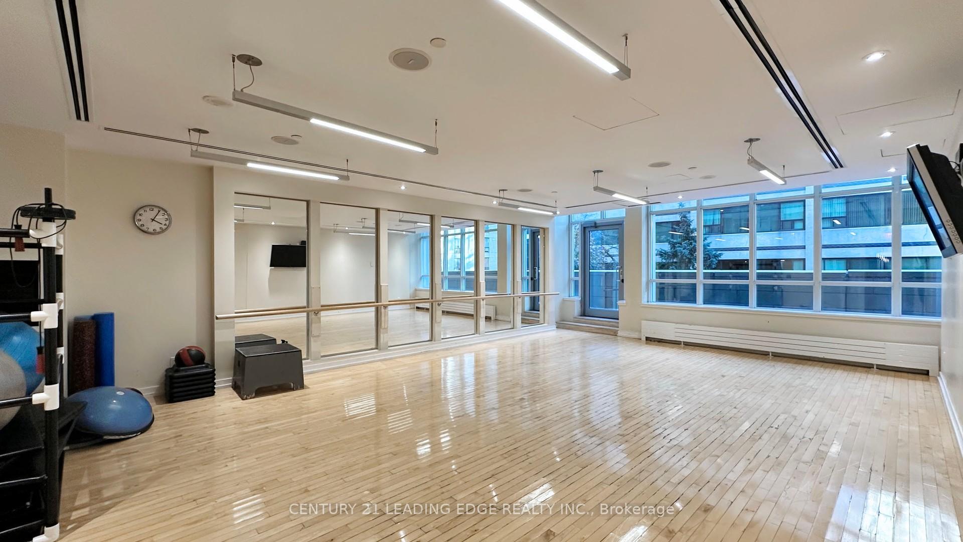 Photo 34 of Unit 3809, 2191 Yonge Street, Toronto, Mount Pleasant West — HOMEH