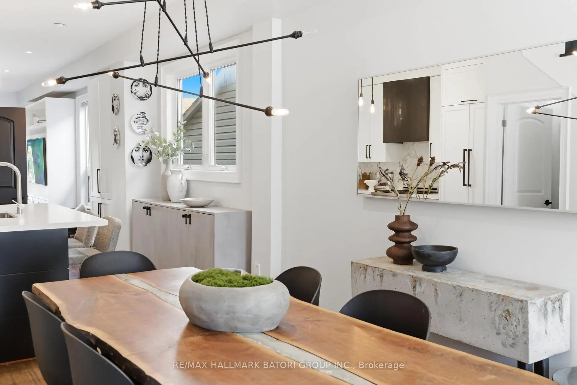 Photo 5 of 46 Melville Avenue, Toronto, The Annex — HOMEH