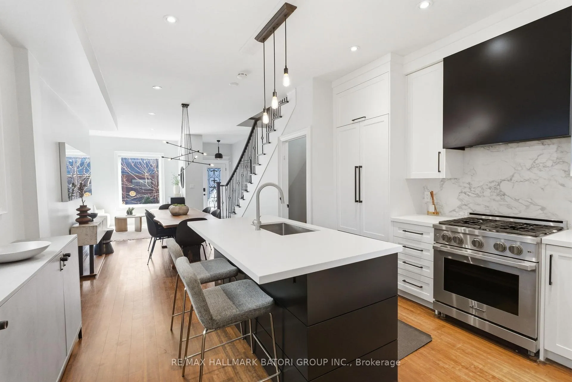 Photo 12 of 46 Melville Avenue, Toronto, The Annex — HOMEH