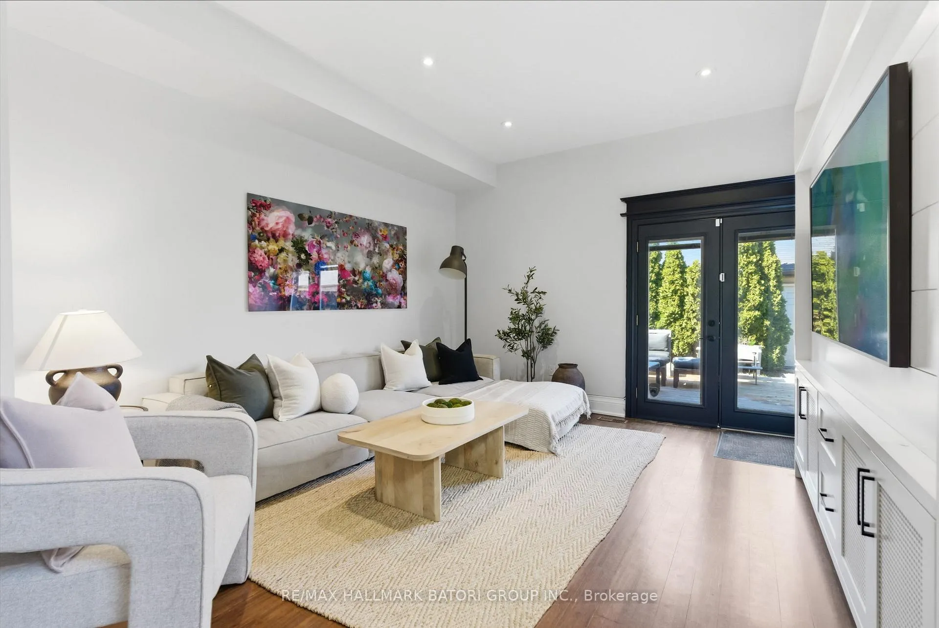Photo 14 of 46 Melville Avenue, Toronto, The Annex — HOMEH