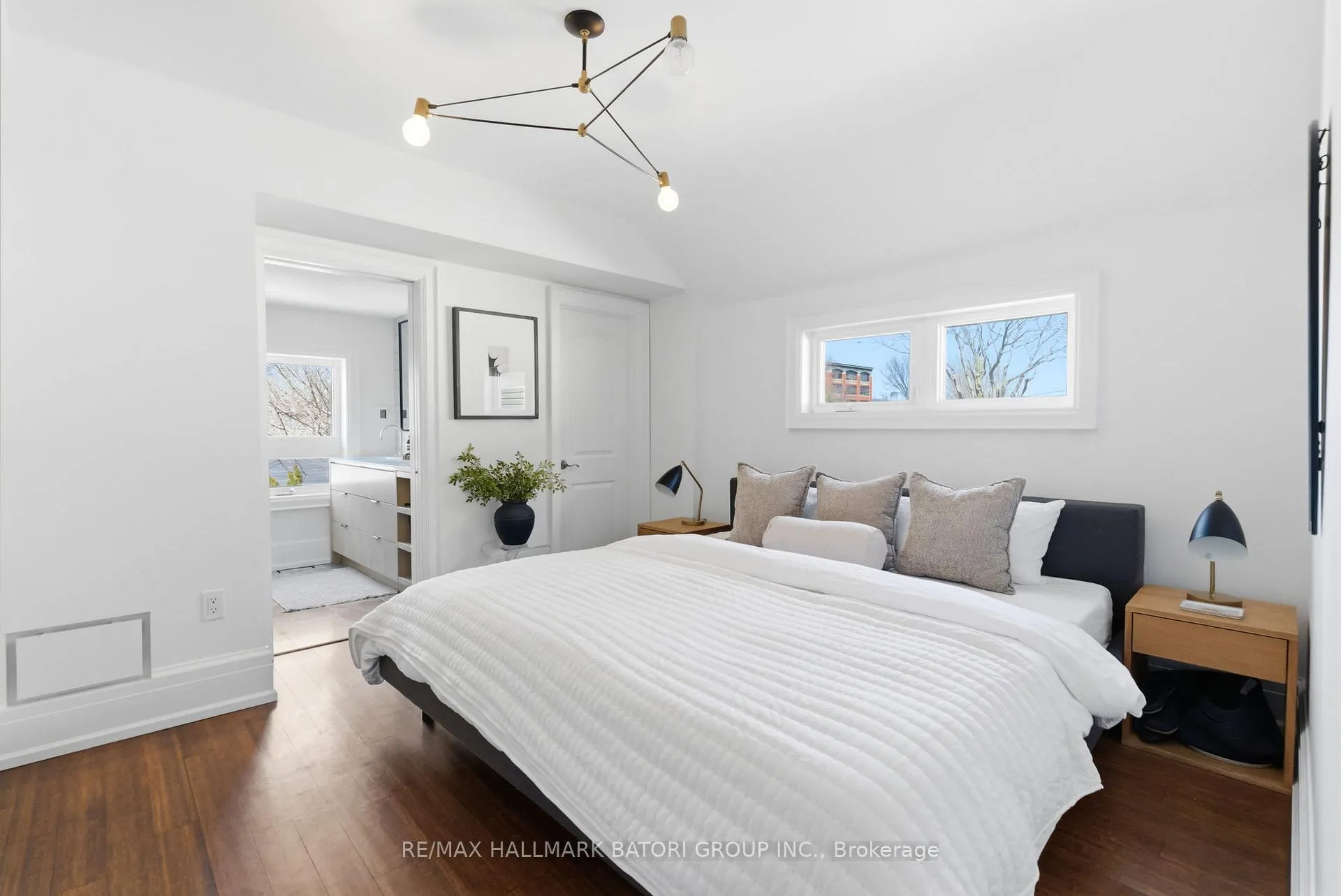 Photo 18 of 46 Melville Avenue, Toronto, The Annex — HOMEH