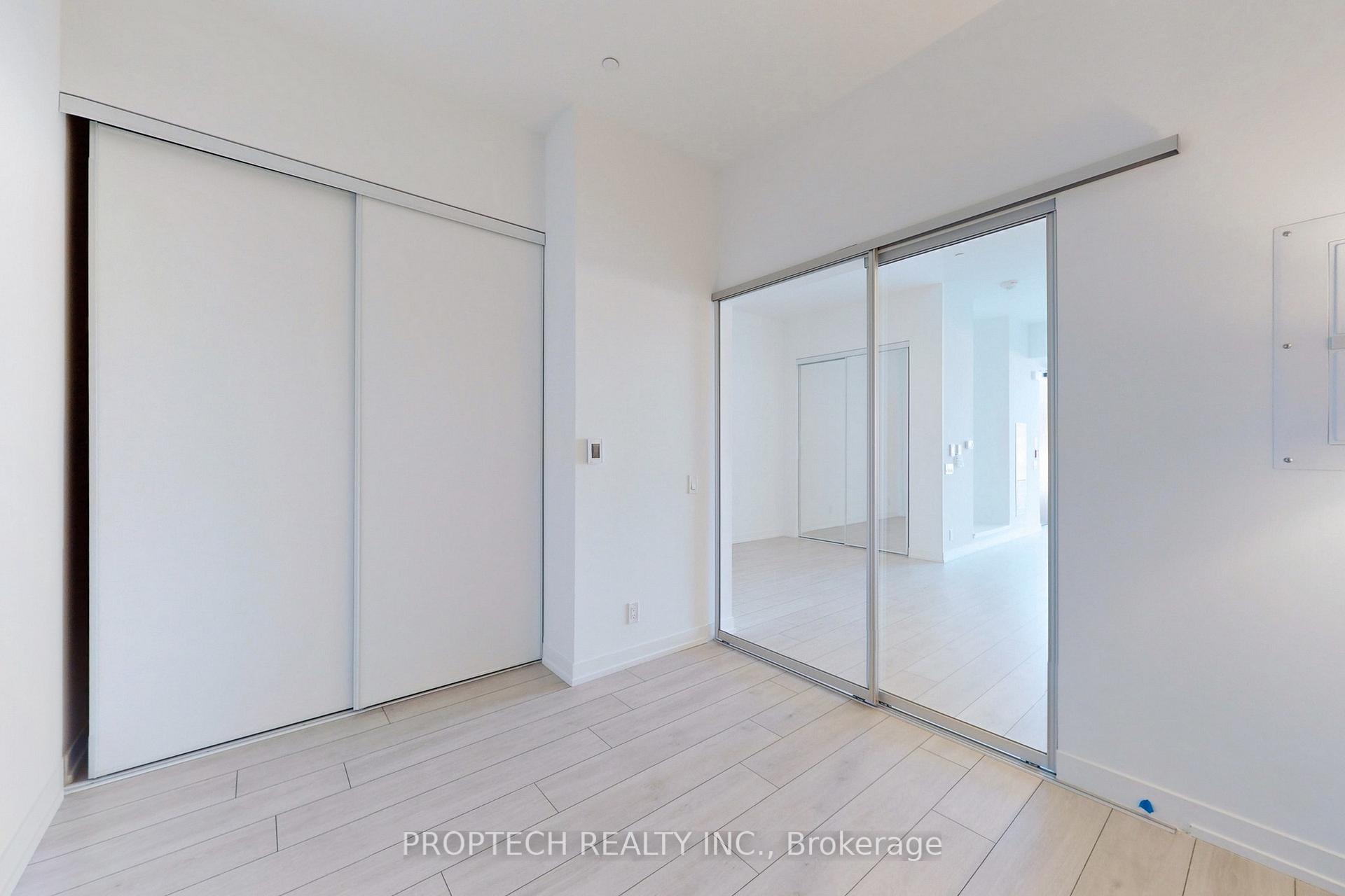 Photo 15 of Unit TH12, 7 Buttermill Avenue, Vaughan, Vaughan Corporate Centre — HOMEH