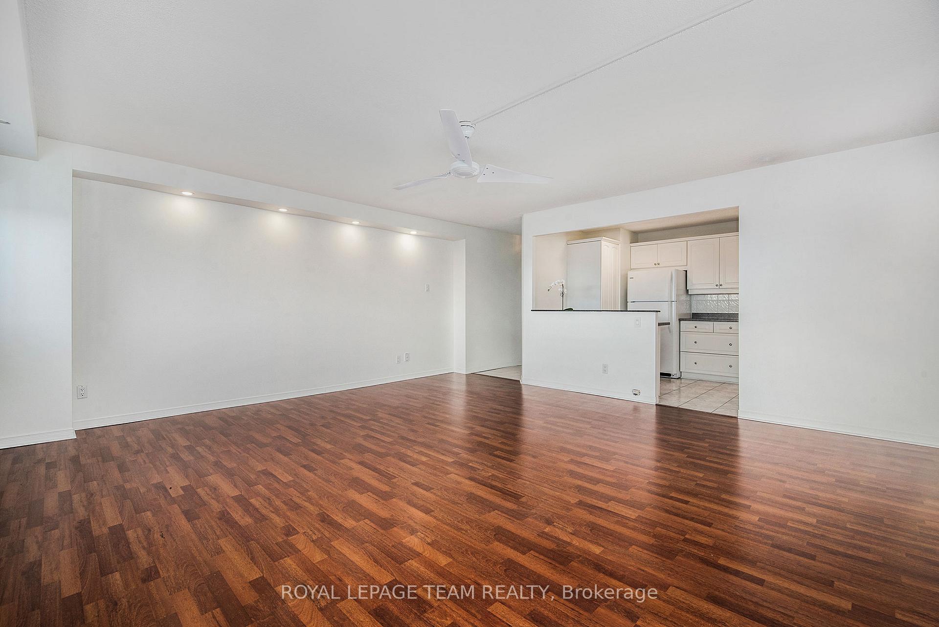 Photo 5 of Unit 804, 40 Landry Street, Ottawa, Vanier — HOMEH