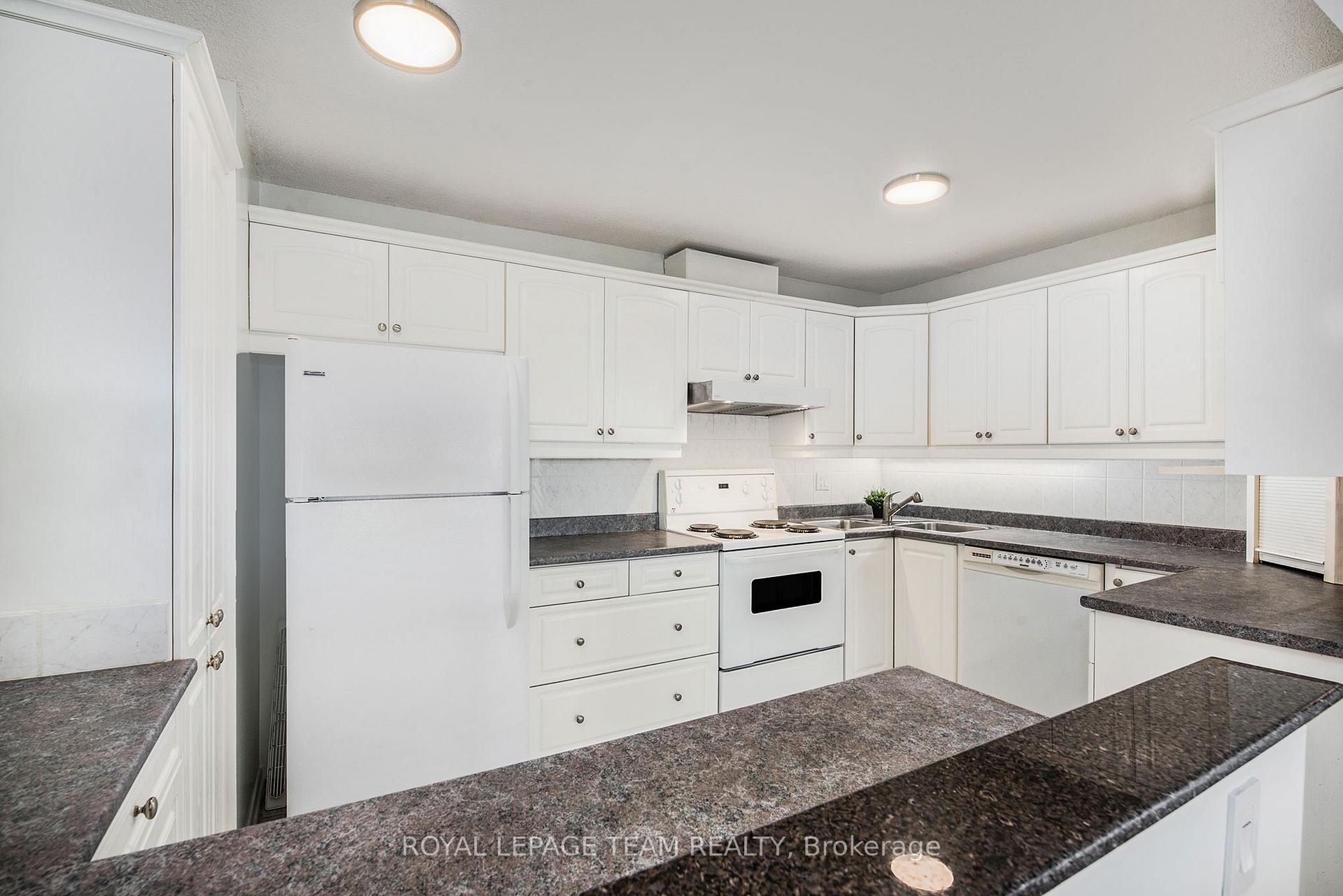 Photo 6 of Unit 804, 40 Landry Street, Ottawa, Vanier — HOMEH