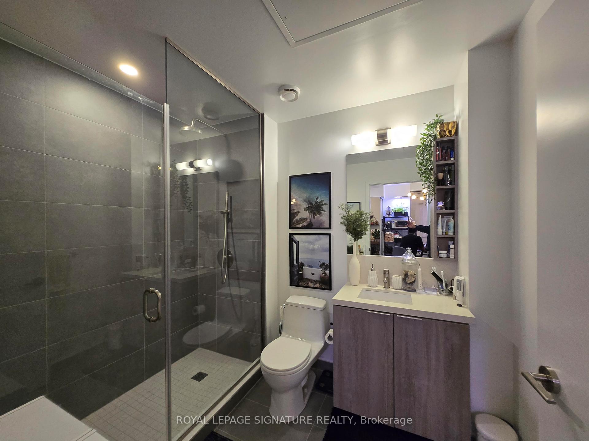 Photo 12 of Unit 801, 2020 Bathurst Street, Toronto, Humewood-Cedarvale — HOMEH