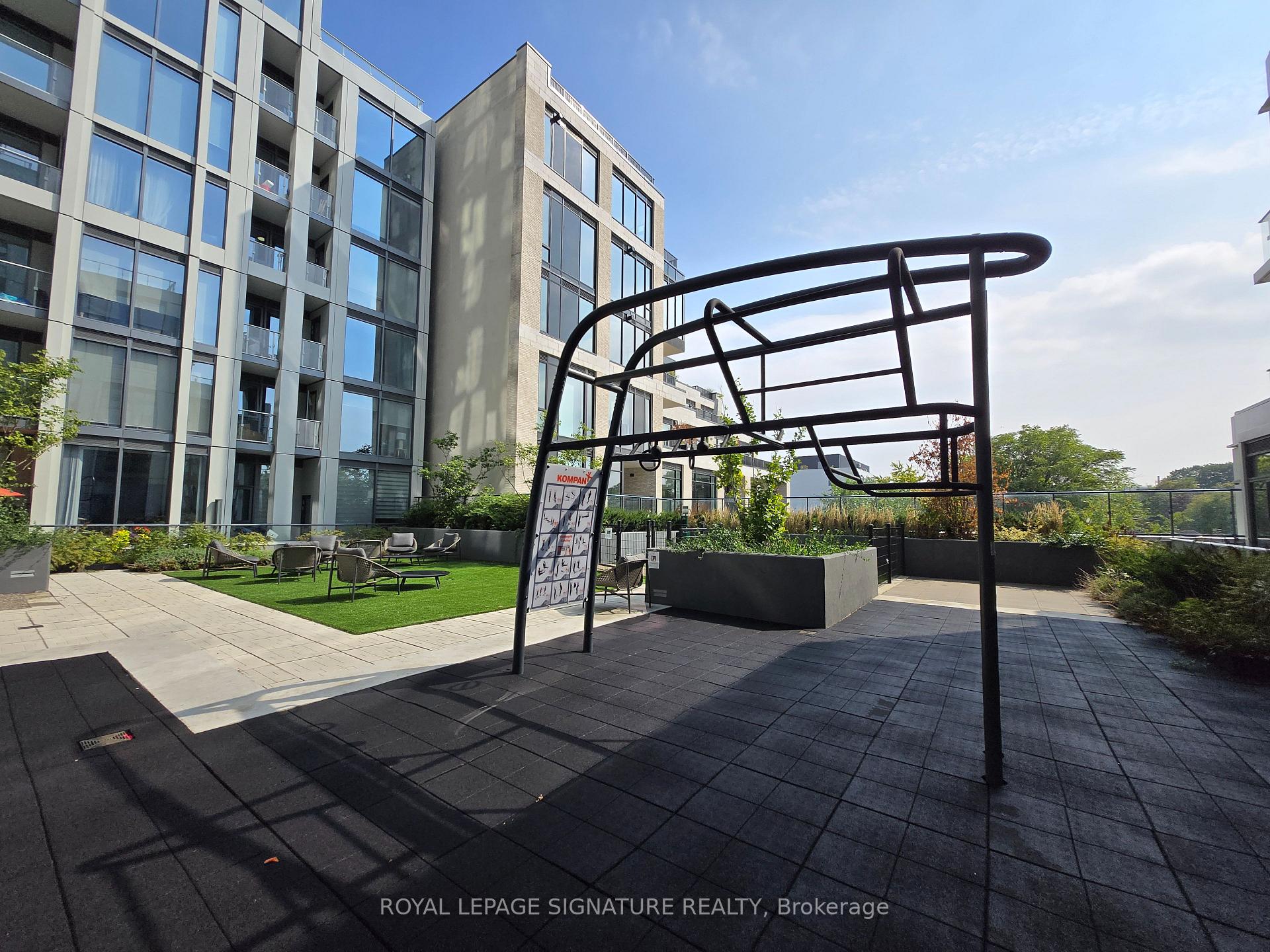 Photo 19 of Unit 801, 2020 Bathurst Street, Toronto, Humewood-Cedarvale — HOMEH