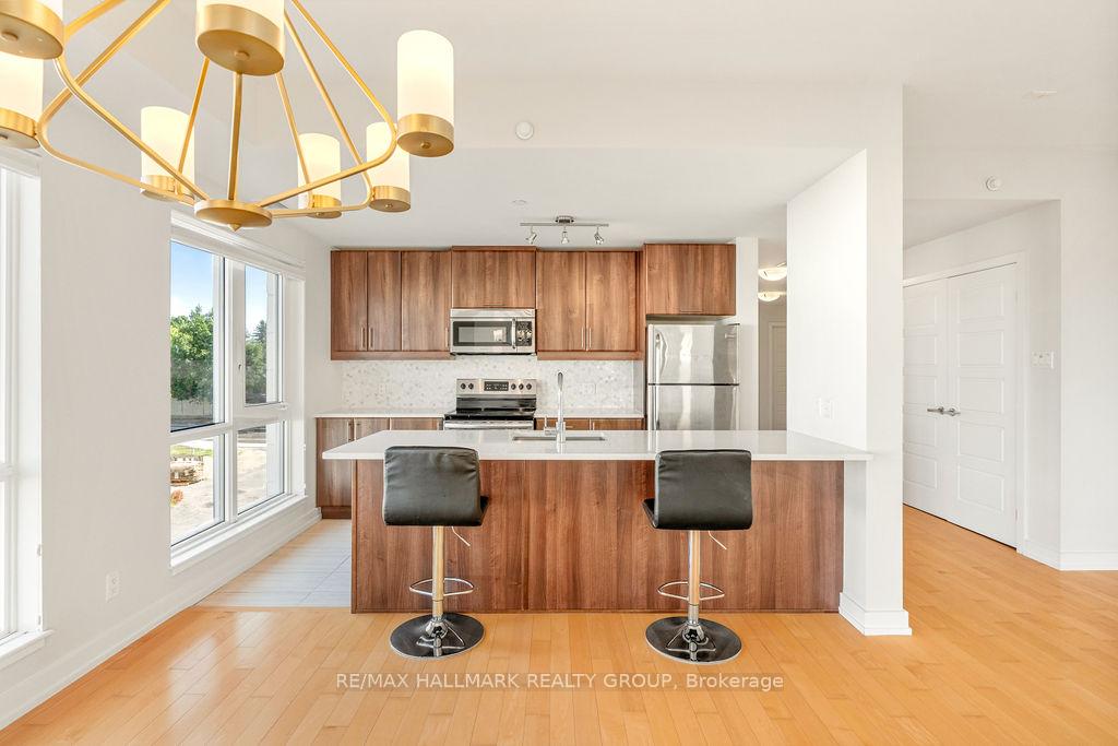 Photo 8 of Unit 210, 330 Titan Private, Ottawa, Borden Farm/Stewart Farm/Carleton Heights/Parkwood Hills — HOMEH