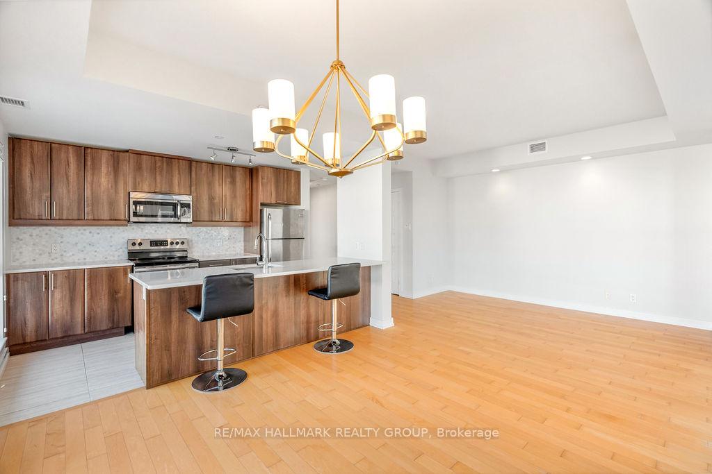 Photo 9 of Unit 210, 330 Titan Private, Ottawa, Borden Farm/Stewart Farm/Carleton Heights/Parkwood Hills — HOMEH
