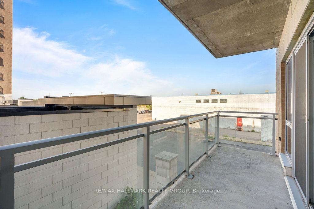 Photo 15 of Unit 210, 330 Titan Private, Ottawa, Borden Farm/Stewart Farm/Carleton Heights/Parkwood Hills — HOMEH