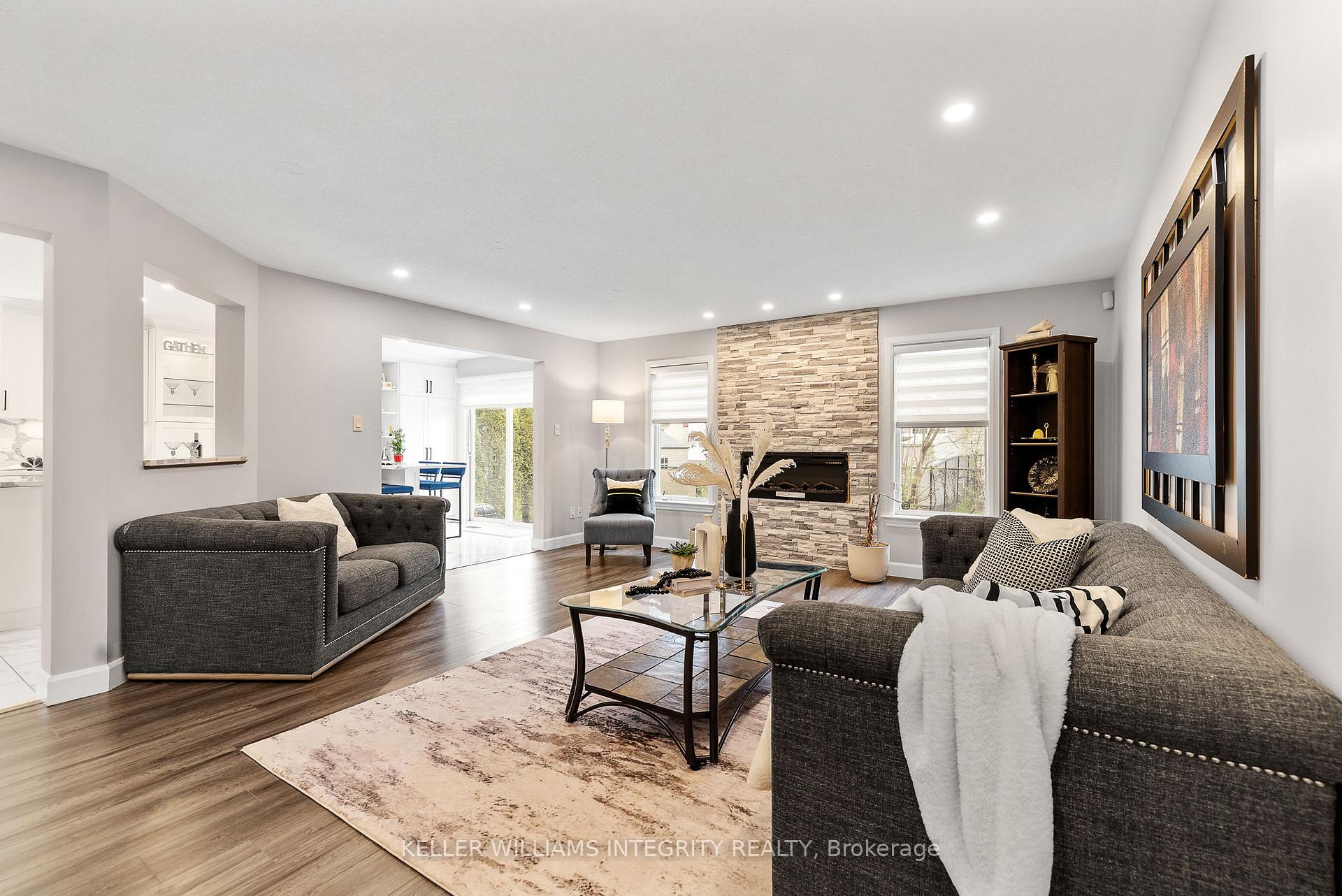 Photo 11 of 644 Devonwood Circle, Ottawa, Blossom Park/Kemp Park/Findlay Creek — HOMEH