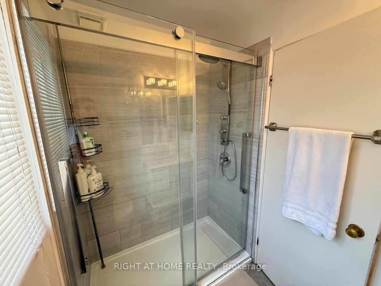 Photo 26 of Unit 16, 1097 Ewing Street, Ottawa, Hunt Club Park — HOMEH