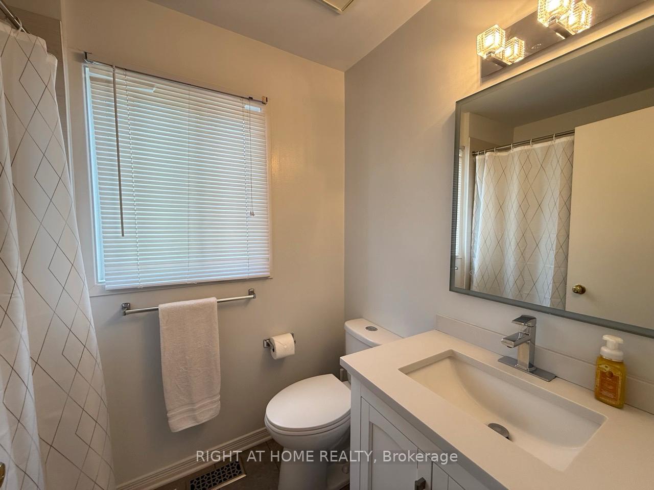 Photo 32 of Unit 16, 1097 Ewing Street, Ottawa, Hunt Club Park — HOMEH