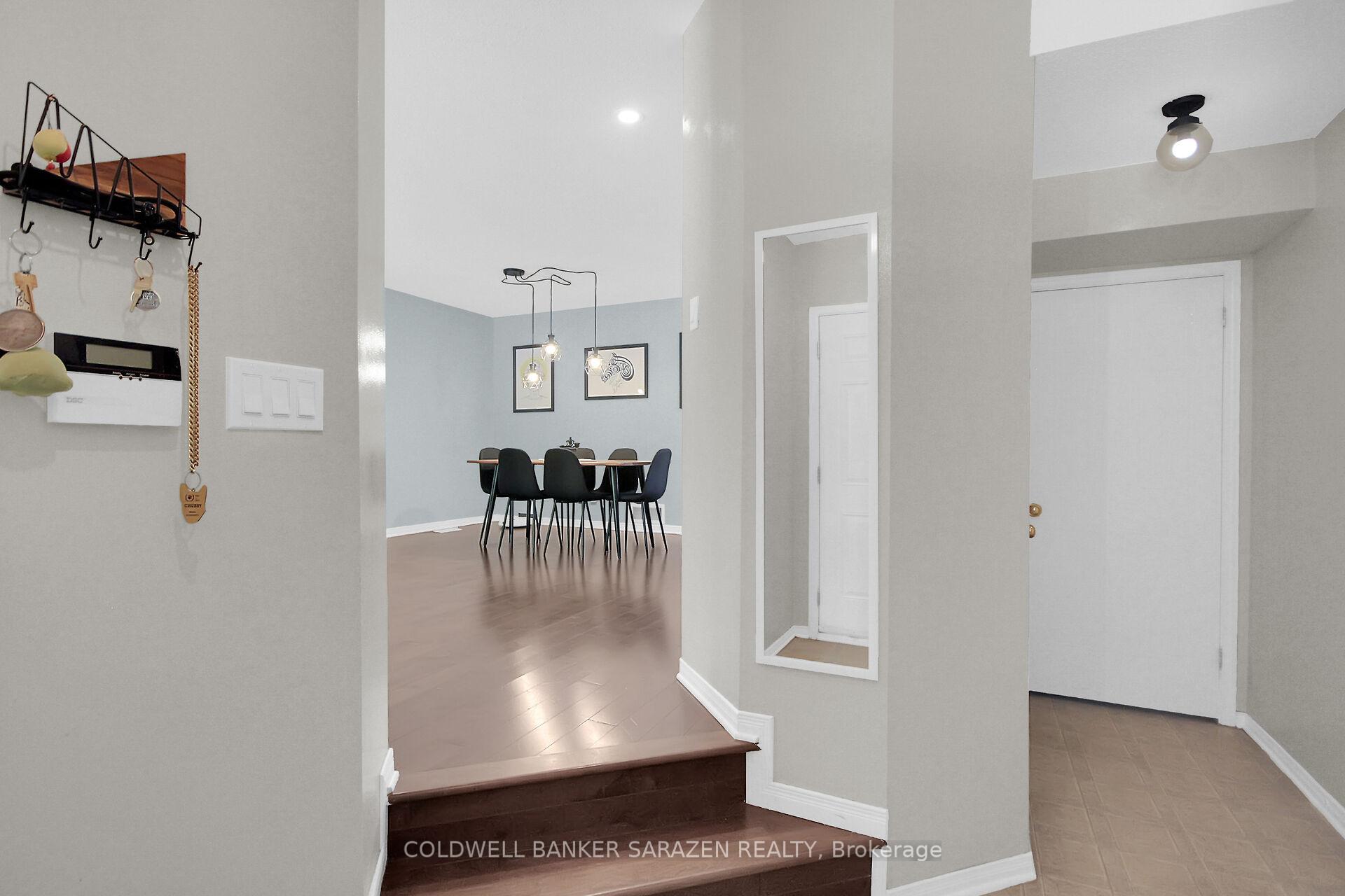 Photo 4 of 375 Cresthaven Drive, Ottawa, Barrhaven - Strandherd — HOMEH