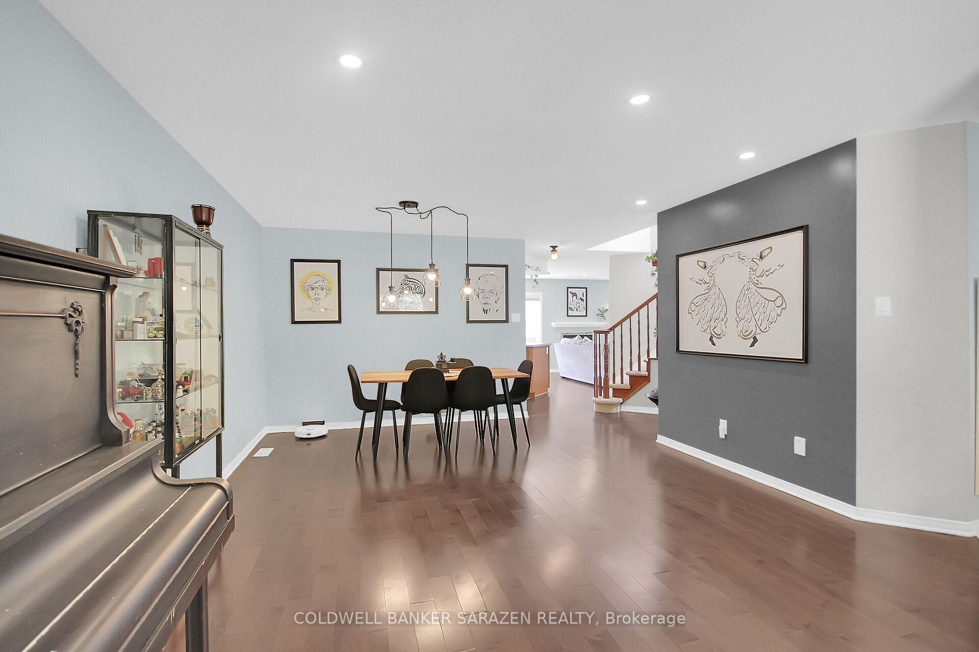 Photo 3 of 375 Cresthaven Drive, Ottawa, Barrhaven - Strandherd — HOMEH