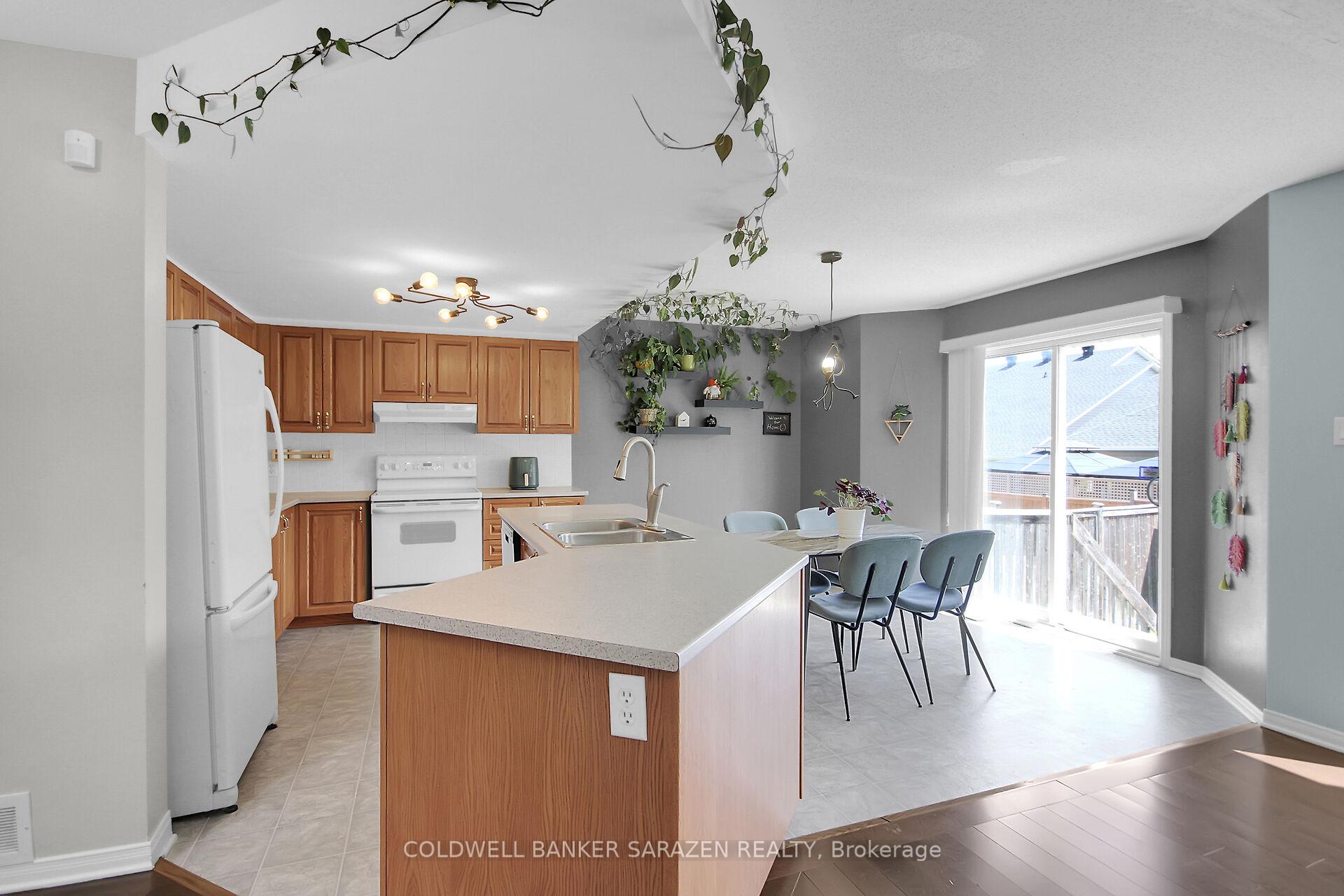 Photo 14 of 375 Cresthaven Drive, Ottawa, Barrhaven - Strandherd — HOMEH