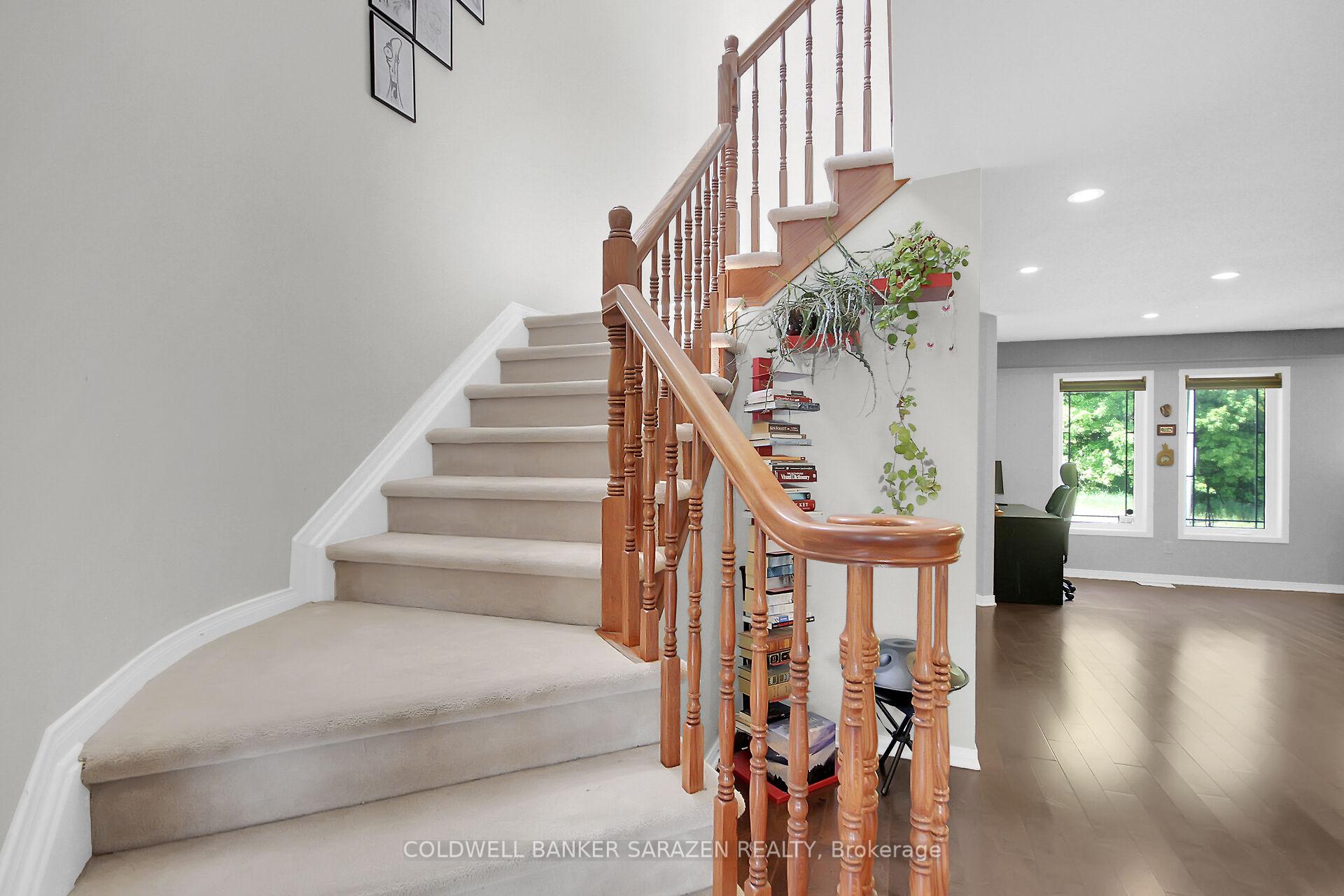 Photo 19 of 375 Cresthaven Drive, Ottawa, Barrhaven - Strandherd — HOMEH