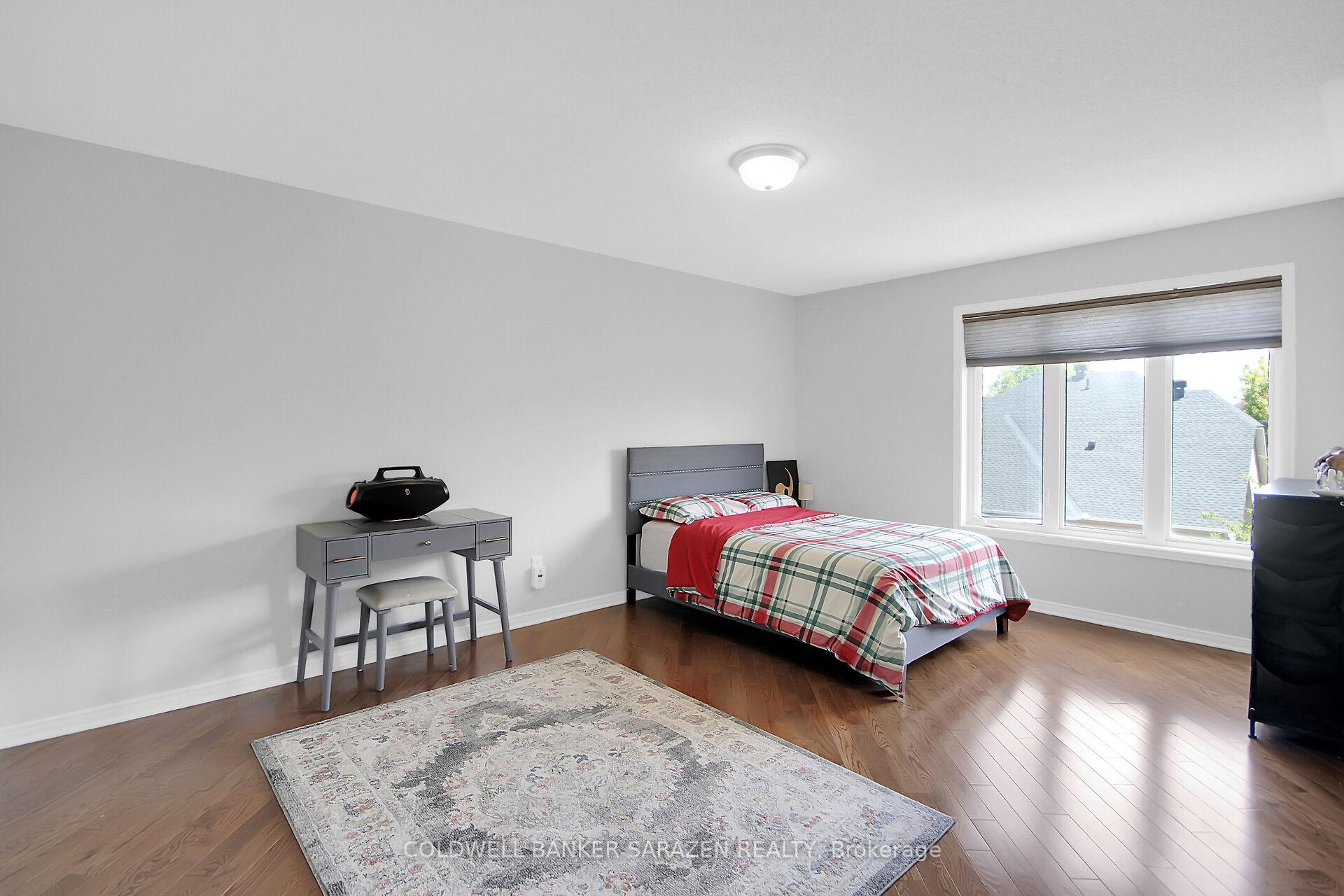 Photo 21 of 375 Cresthaven Drive, Ottawa, Barrhaven - Strandherd — HOMEH