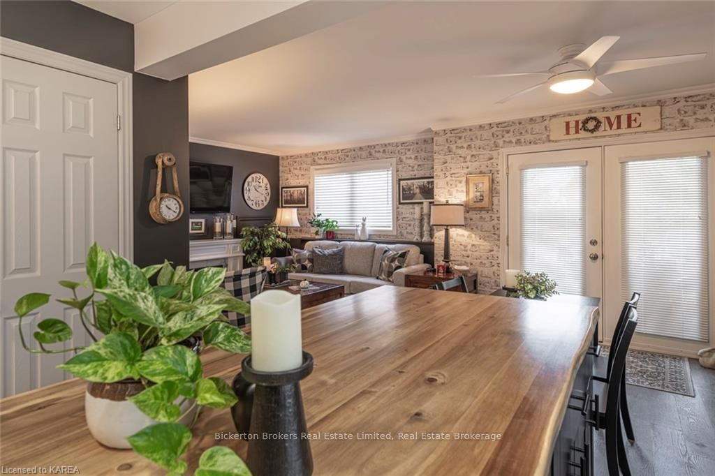 Photo 2 of Unit 1101, 237 Oak Street, Gananoque — HOMEH
