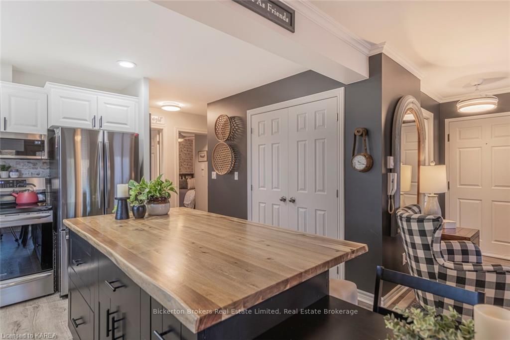 Photo 5 of Unit 1101, 237 Oak Street, Gananoque — HOMEH