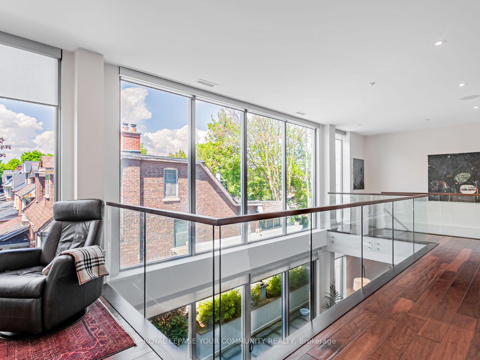 Photo 19 of Unit 206, 1 Rainsford Road, Toronto, The Beaches — HOMEH