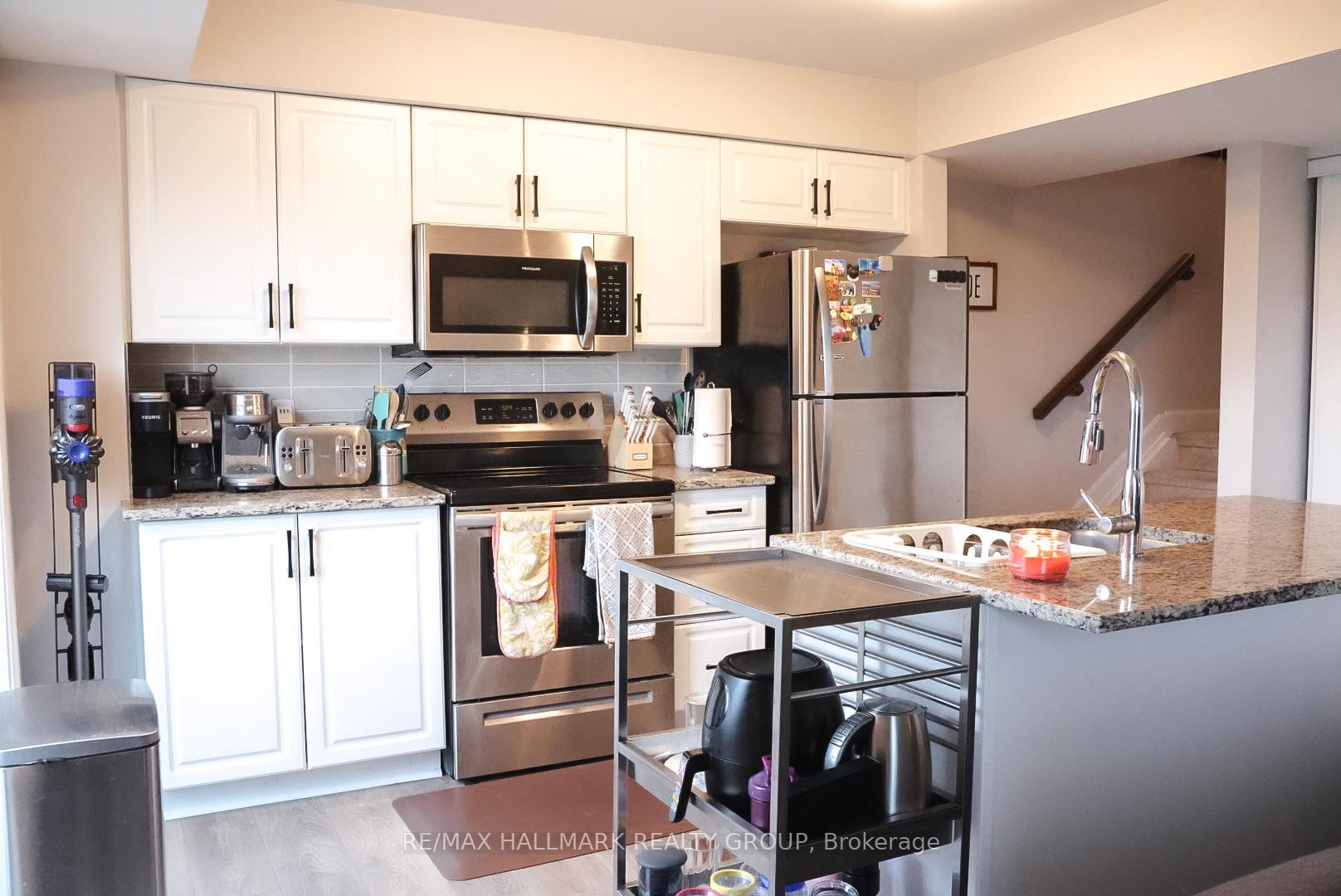 Photo 6 of Unit 1, 102 Chakra Street, Ottawa, Barrhaven - Heritage Park — HOMEH