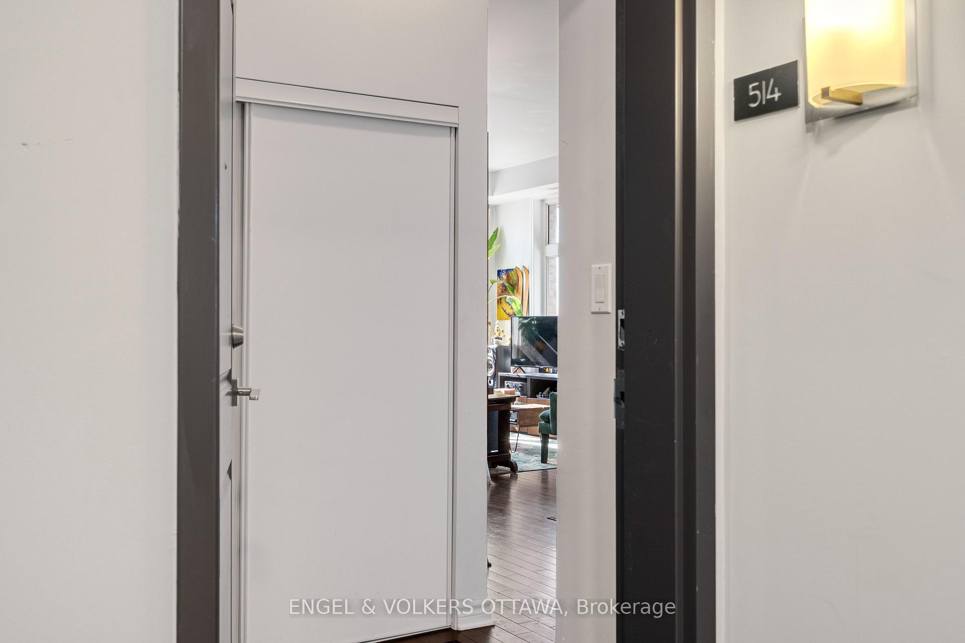 Photo 3 of Unit 514, 429 Kent Street, Ottawa, Ottawa Centre — HOMEH