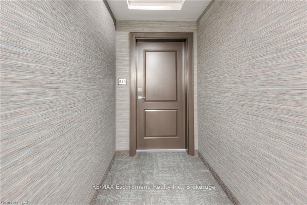 Photo 2 of Unit 519, 450 Dundas Street, Hamilton, Waterdown — HOMEH