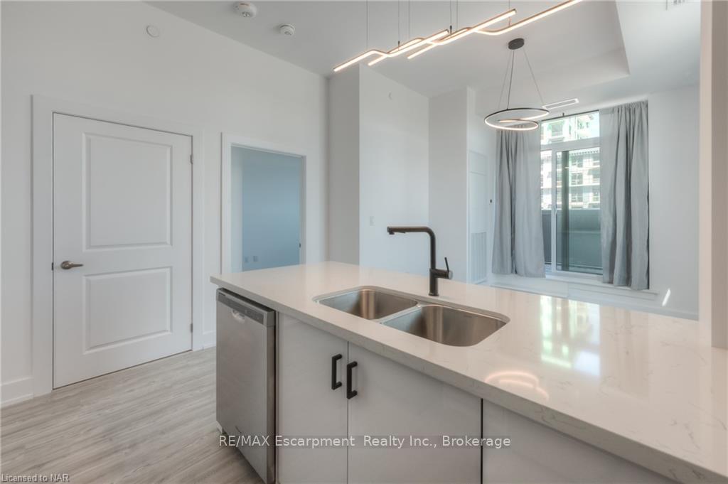 Photo 4 of Unit 519, 450 Dundas Street, Hamilton, Waterdown — HOMEH
