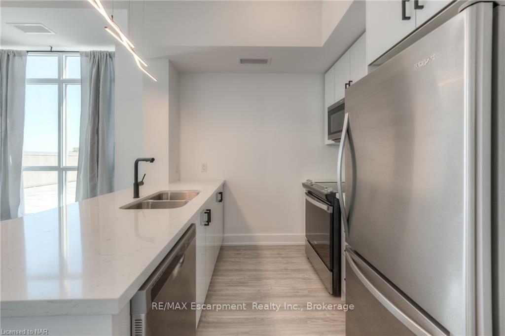 Photo 5 of Unit 519, 450 Dundas Street, Hamilton, Waterdown — HOMEH