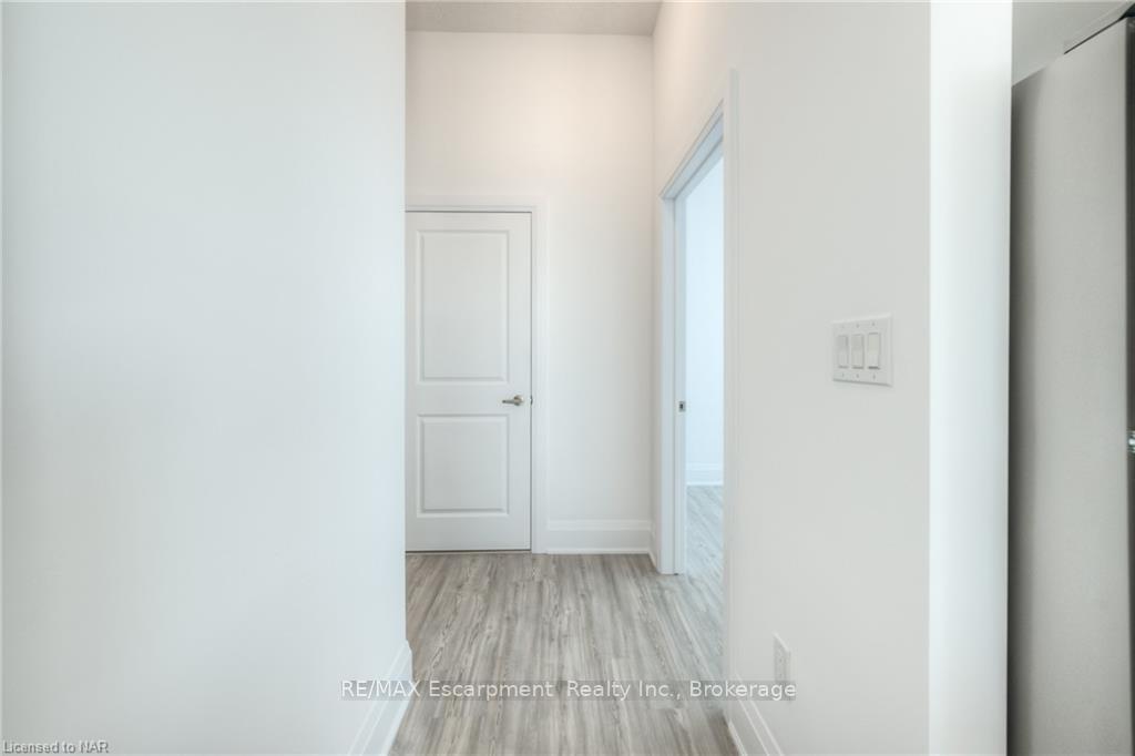 Photo 10 of Unit 519, 450 Dundas Street, Hamilton, Waterdown — HOMEH