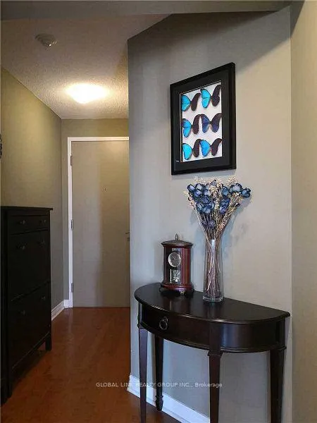 Front of Unit 2202, 763 Bay Street