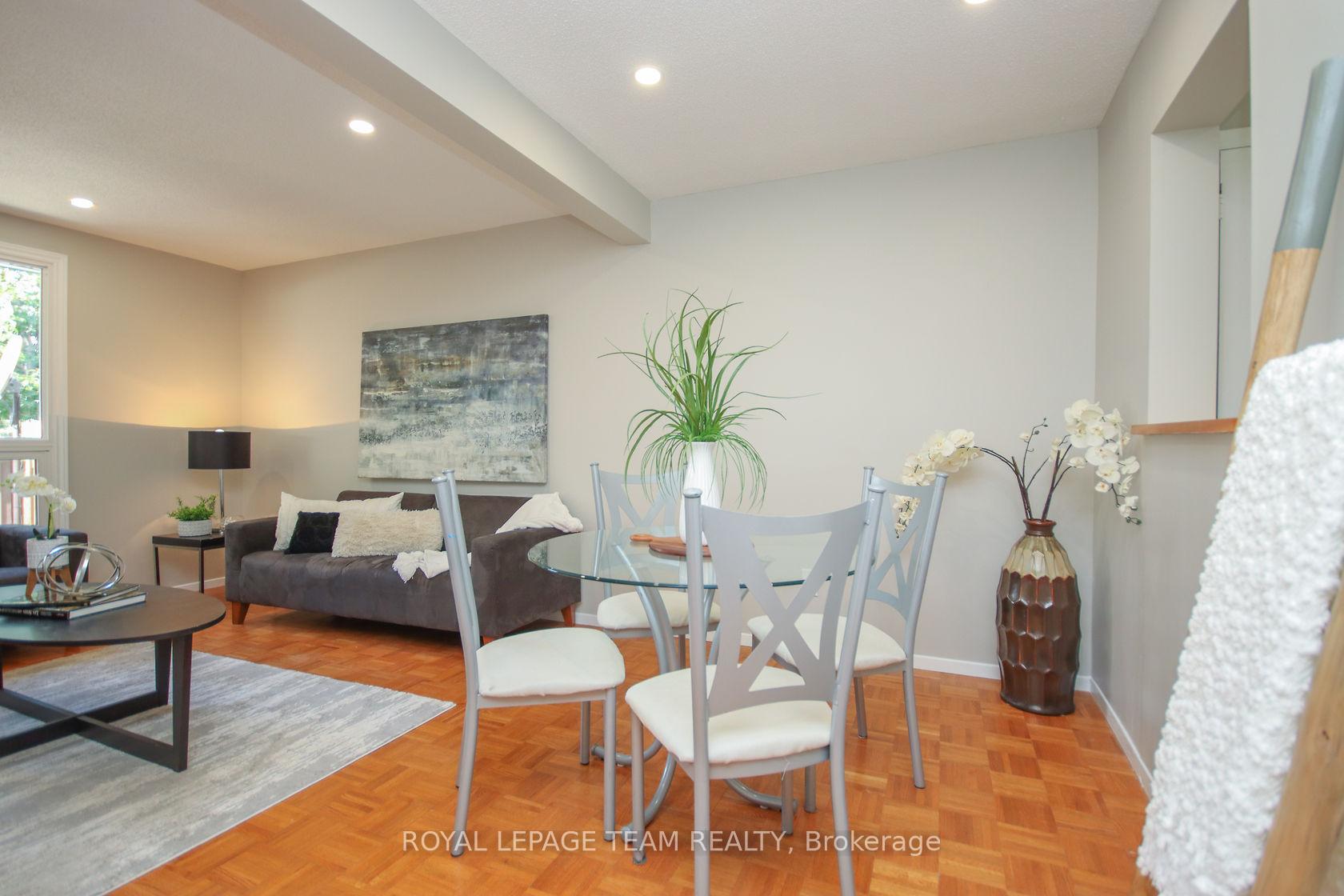 Photo 5 of Unit 203, 1427 Palmerston Drive, Ottawa, Carson Grove — HOMEH