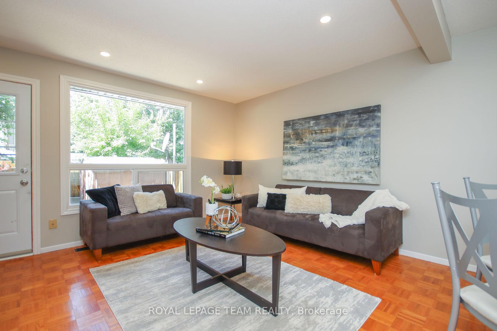 Photo 10 of Unit 203, 1427 Palmerston Drive, Ottawa, Carson Grove — HOMEH
