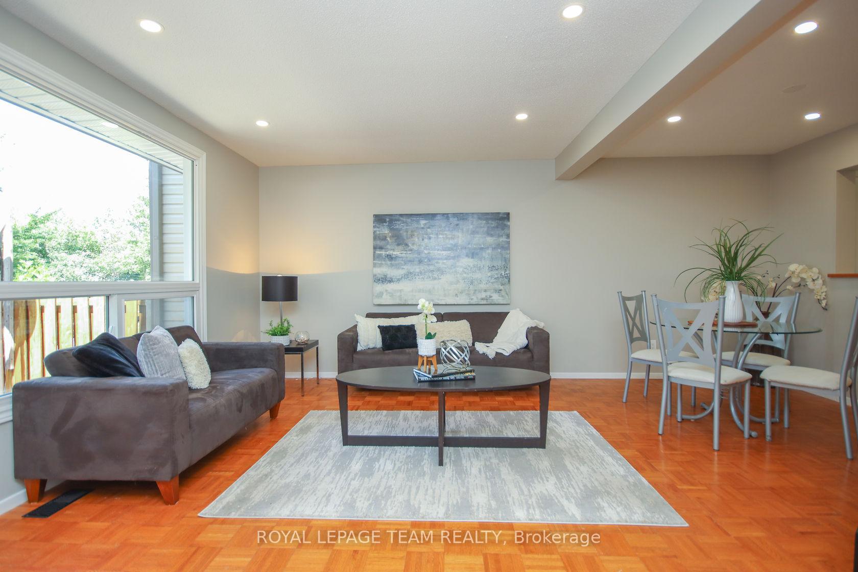 Photo 12 of Unit 203, 1427 Palmerston Drive, Ottawa, Carson Grove — HOMEH
