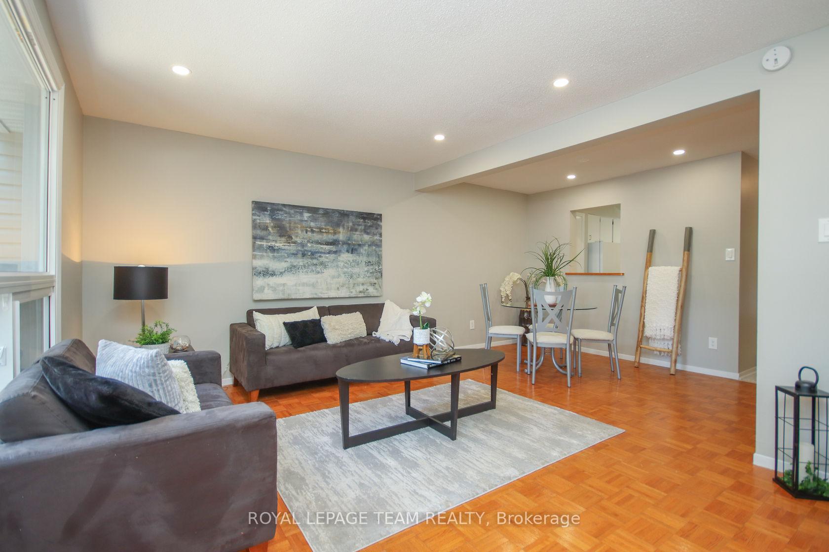 Photo 13 of Unit 203, 1427 Palmerston Drive, Ottawa, Carson Grove — HOMEH