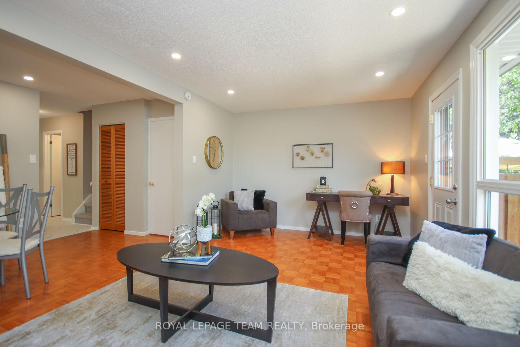 Photo 14 of Unit 203, 1427 Palmerston Drive, Ottawa, Carson Grove — HOMEH