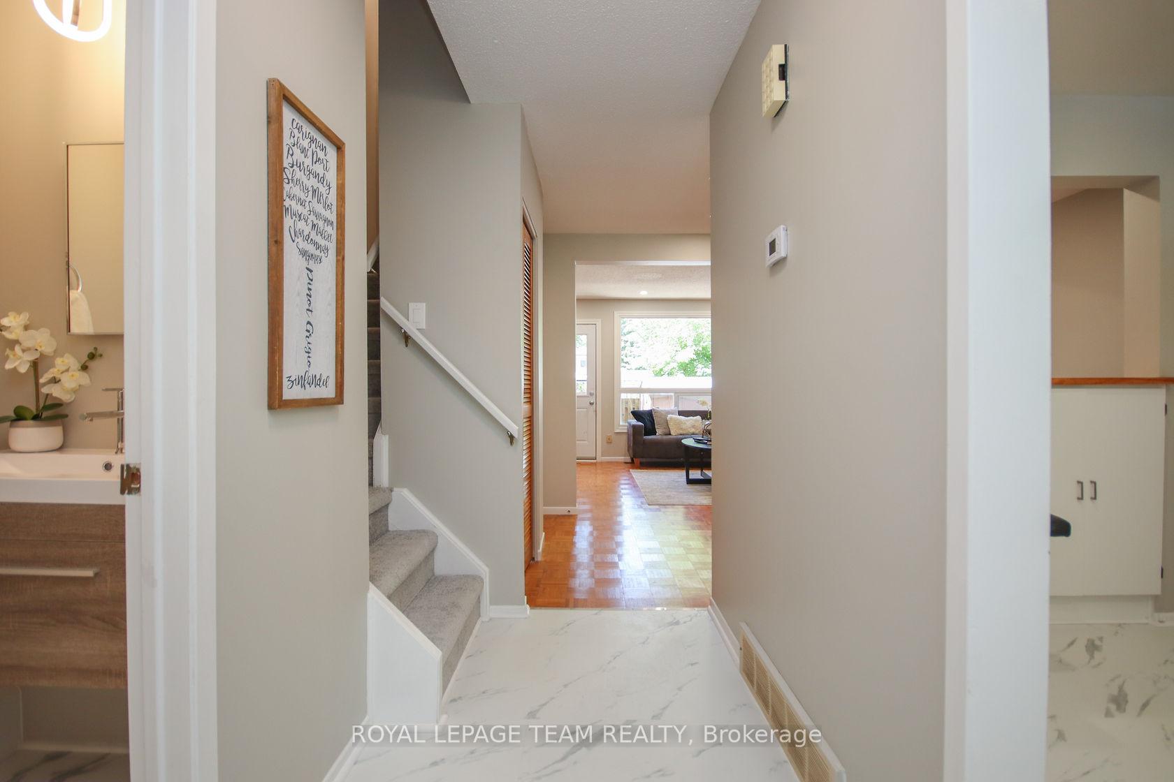 Photo 20 of Unit 203, 1427 Palmerston Drive, Ottawa, Carson Grove — HOMEH