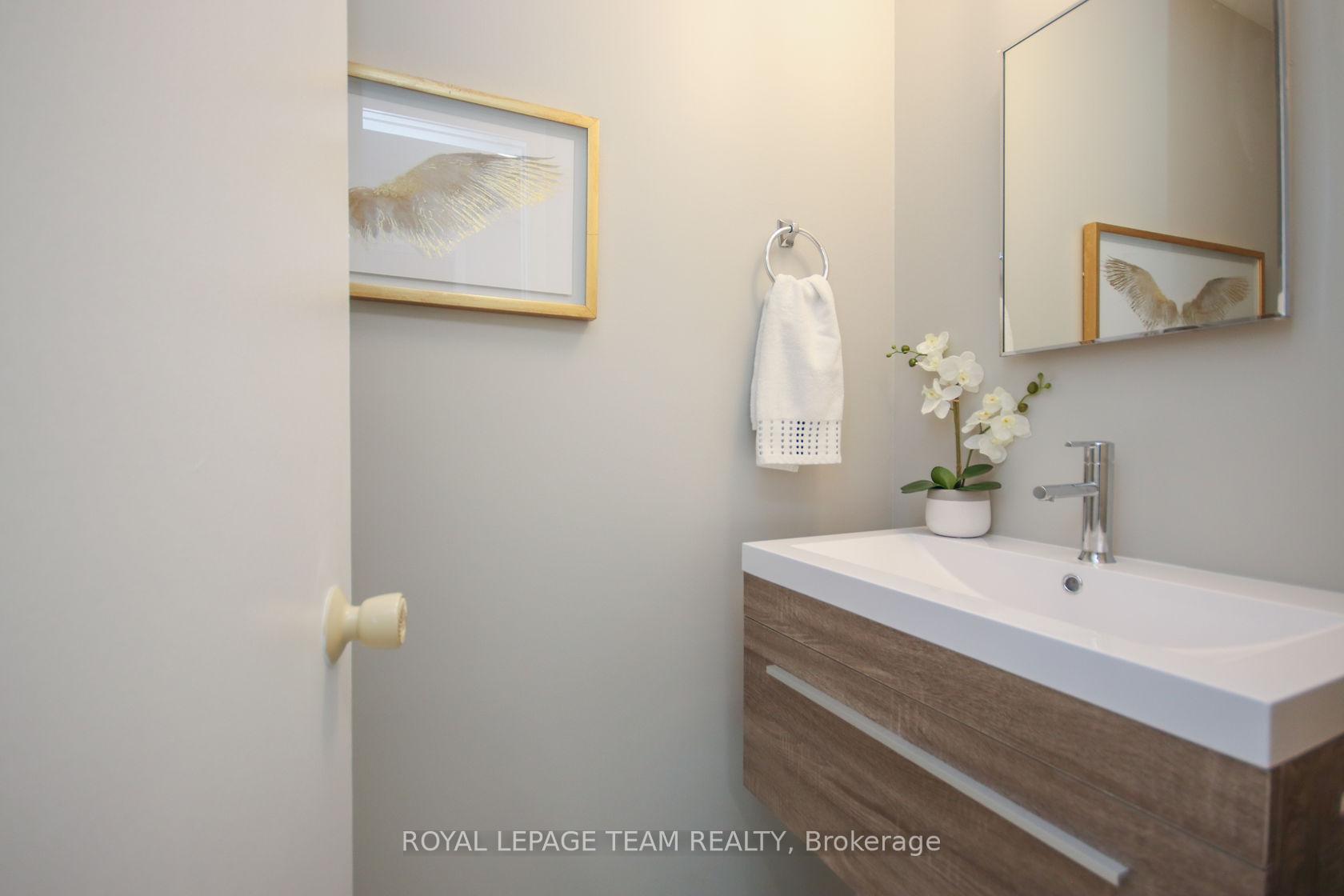 Photo 23 of Unit 203, 1427 Palmerston Drive, Ottawa, Carson Grove — HOMEH