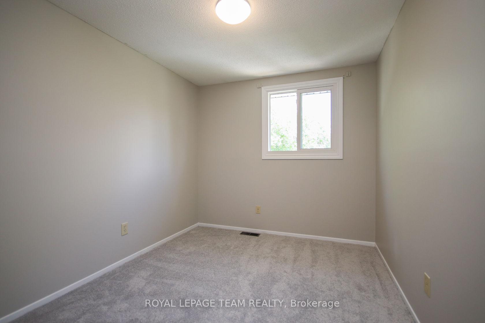 Photo 31 of Unit 203, 1427 Palmerston Drive, Ottawa, Carson Grove — HOMEH