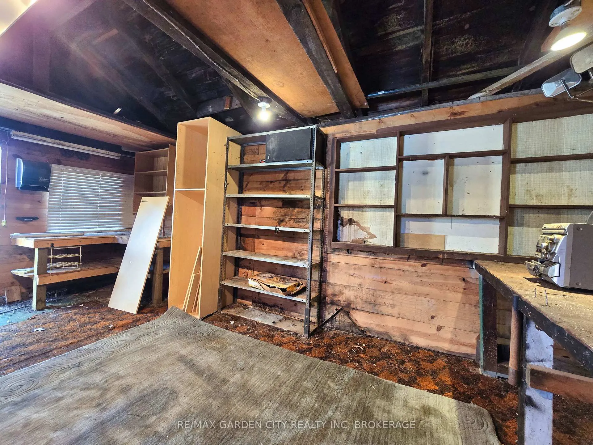 Photo 33 of 37 Kernahan Street, St. Catharines, Downtown — HOMEH