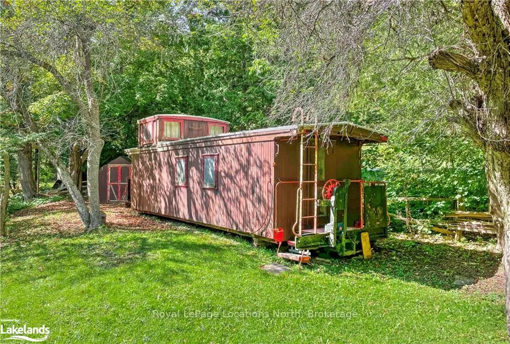 Photo 23 of 8819 9 County Road, Clearview, Rural Clearview — HOMEH