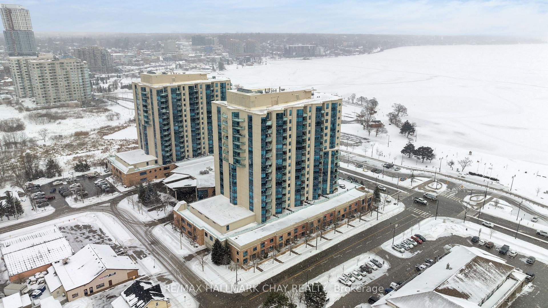 Photo 1 of Unit 603, 37 Ellen Street, Barrie, City Centre — HOMEH