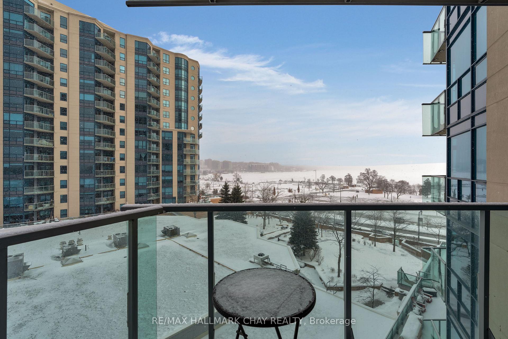 Photo 4 of Unit 603, 37 Ellen Street, Barrie, City Centre — HOMEH